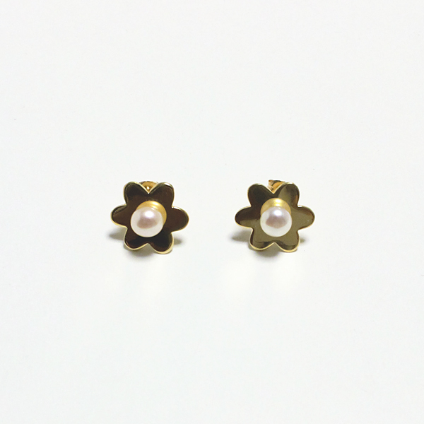 flower pearl pierce(フラワーパールピアス)